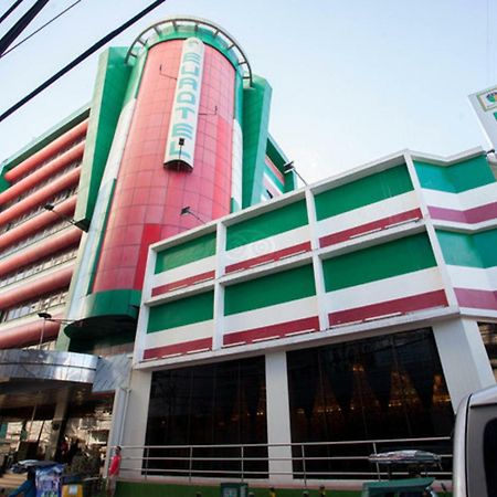 Eurotel North Edsa Quezon City Bagian luar foto