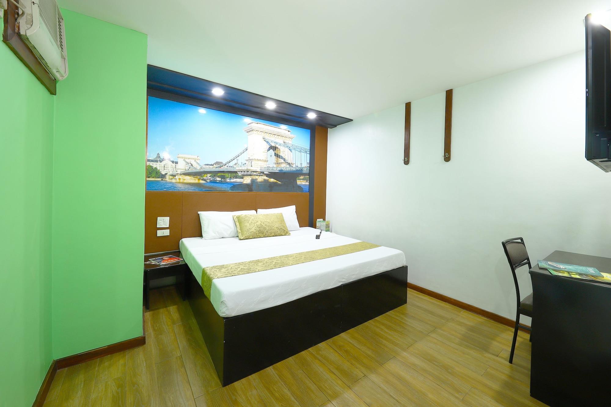 Eurotel North Edsa Quezon City Bagian luar foto